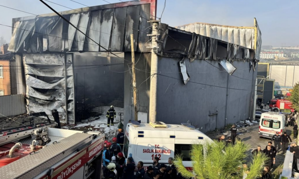 3'ü çocuk 6 kadın işçinin yanarak öldüğü parfüm deposuyla ilgili yeni detaylar: Zabıtalar ürün alıp denetlemeden gidiyormuş!