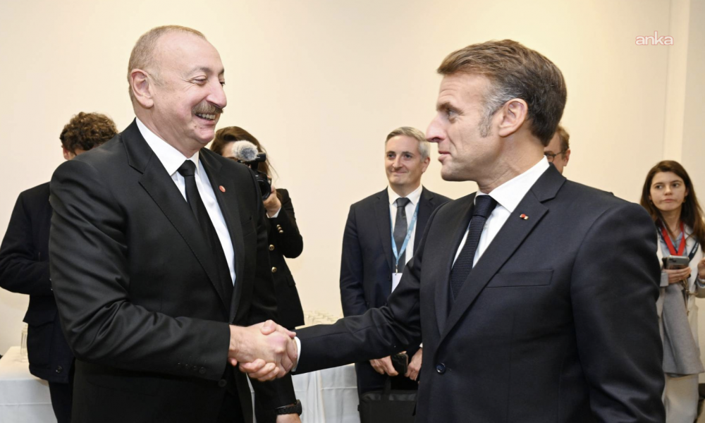 Fransa Cumhurbaşkanı Macron, Azerbaycan Cumhurbaşkanı Aliyev ile bir araya geldi
