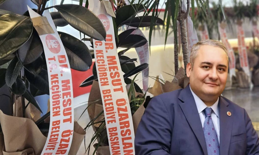 Keçiören Belediye Başkanı'ndan Kılıçdaroğlu'nun görevlendirdiği MYK üyelerine tebrik çiçeği