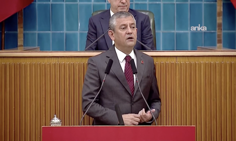 Özgür Özel: 
