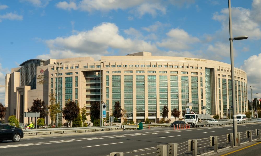 İstanbul Cumhuriyet Başsavcılığı: Kız öğrenci yurduna ait çamaşırhane bölümüne izinsiz giren bir erkek öğrenci bulundu