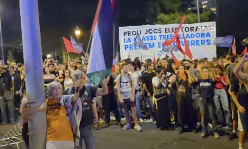Barcelona'da konut krizi protestosu çatışmaya dönüştü: 13 gözaltı