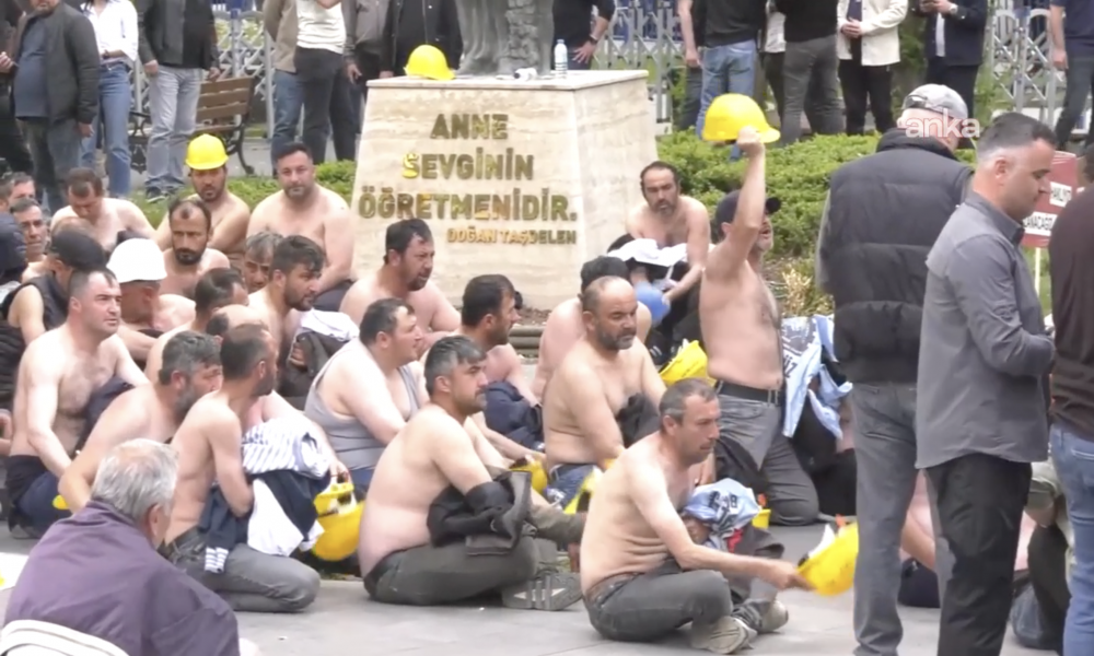 Doruk maden işçileri oturma eyleminde: 