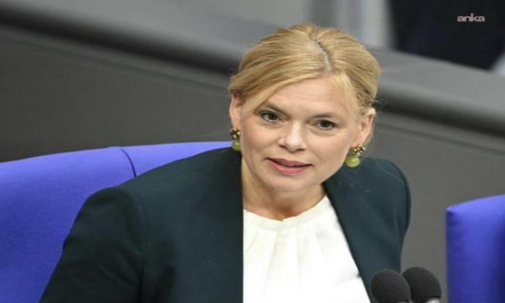 Almanya Federal Meclis Başkanı Klöckner Gazze Şeridi’ni ziyaret etti