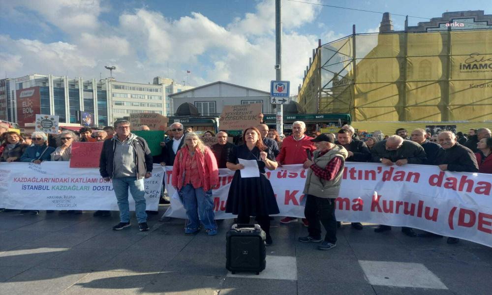 Kadıköy'de altın maden protestosu: Kaz Dağları'nda kesilen tüm Türkiye’nin nefesidir