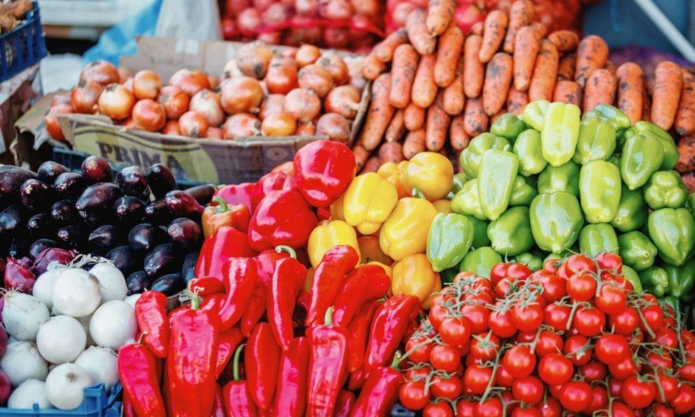 Vatandaştan TÜİK'e çağrı: Gelsinler sepetleri pazardan dolduralım ve enflasyon oranını birlikte açıklayalım