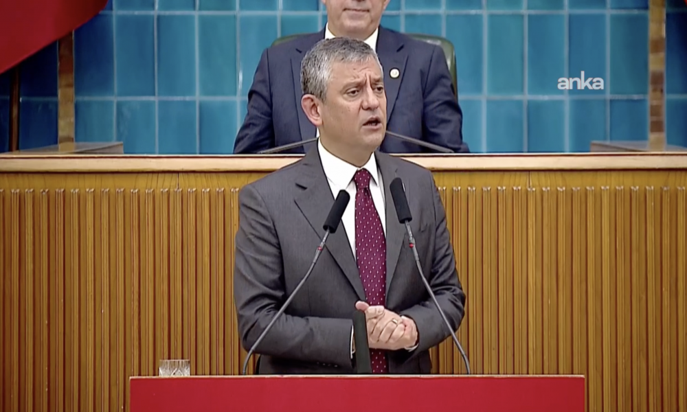 Özgür Özel: 