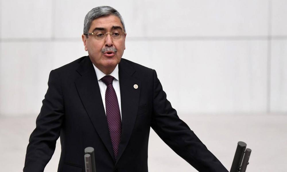 AKP'li vekil Merkez Bankası'na çuval satacak