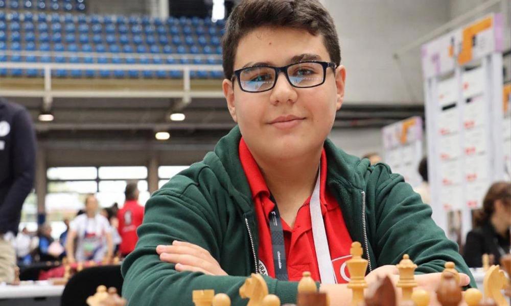 Türk satrancında tarihi gün: 14 yaşındaki Büyükusta Yağız Kaan Erdoğmuş, 2700 ELO barajını aşarak dünya rekoru kırdı
