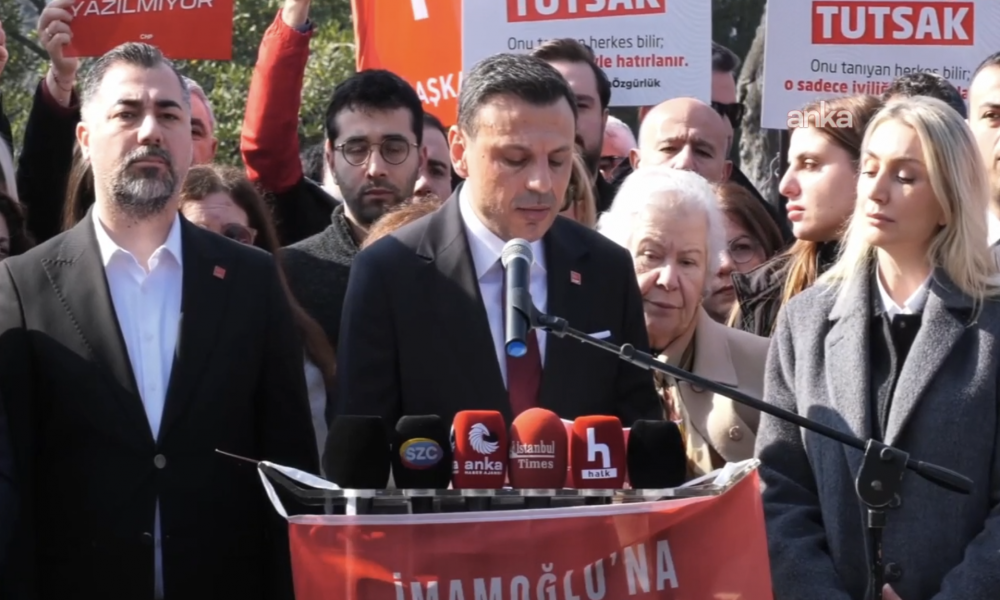 CHP'nin 81 il başkanlığında Ekrem İmamoğlu’nun mektubu okundu: Önümüzdeki günlerde dava dedikleri, mahkeme dedikleri, yazanı yöneteni belli bir müsamere sergileyecekler
