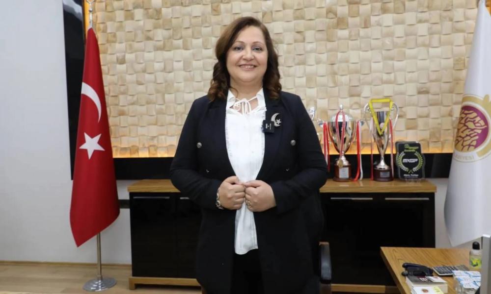 Barış Yarkadaş: Burcu Köksal, 'AKP'ye katılıyorum, bu kararın arkasında herhangi bir tehdit ya da baskı yok' dedi