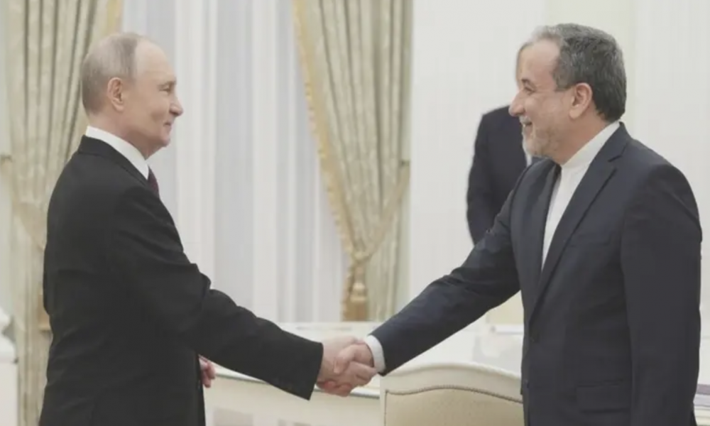 İran Dışişleri Bakanı Arakçi bölgesel turunun son durağı Rusya’da Devlet Başkanı Putin ile bir araya gelecek
