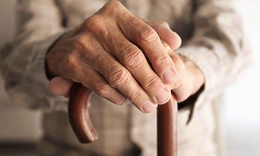 İPA'nın İstanbul'da yaşlılık araştırması: Gelirde ve sağlıkta eşitsizlik ön plana çıktı