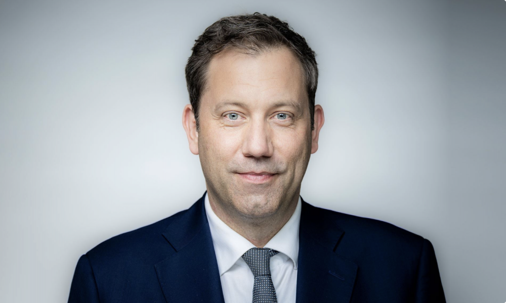 SPD lideri Lars Klingbeil’den Özgür Özel’e “Yeni Parti” mesajı: Demokrasi mücadelesinde tarihi bir başlangıç