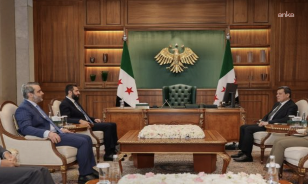 Ahmed Şara, Mazlum Abdi’yi Şam’da kabul etti: SDG’nin devlet kurumlarına entegrasyonu ele alındı