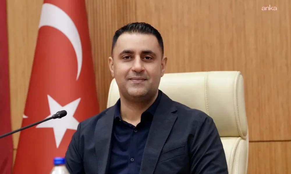 Çukurova Belediye Başkanı Emrah Kozay tutuklandı